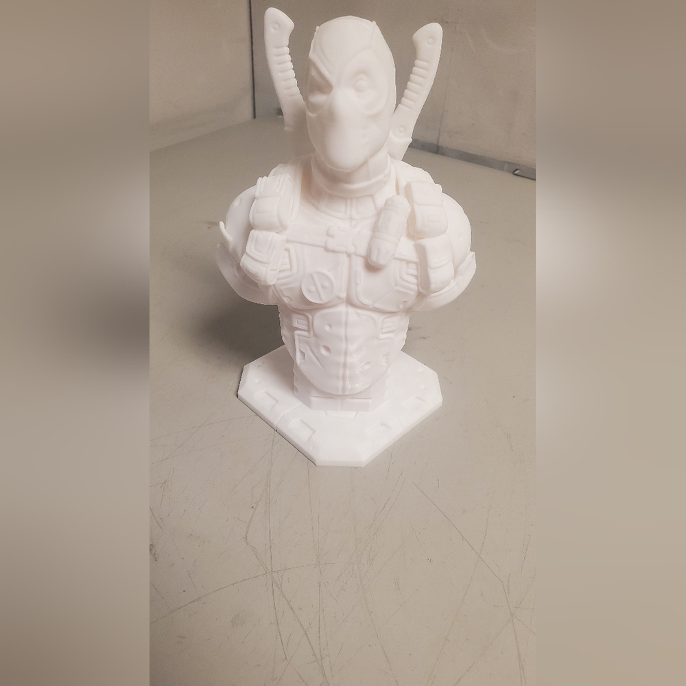 Deadpool 3d printed statue